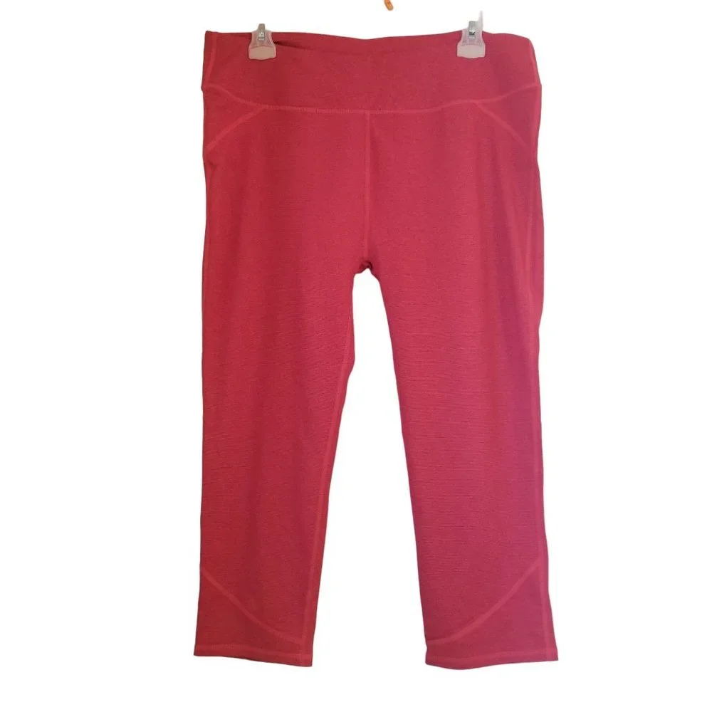 Fabletics LIMA Capri XL Red Stretch Leggings Athleisure‎ Athletic NWT Yoga